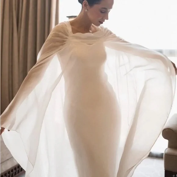 Arotagas Mirenza Dress - Picture 6 of 9